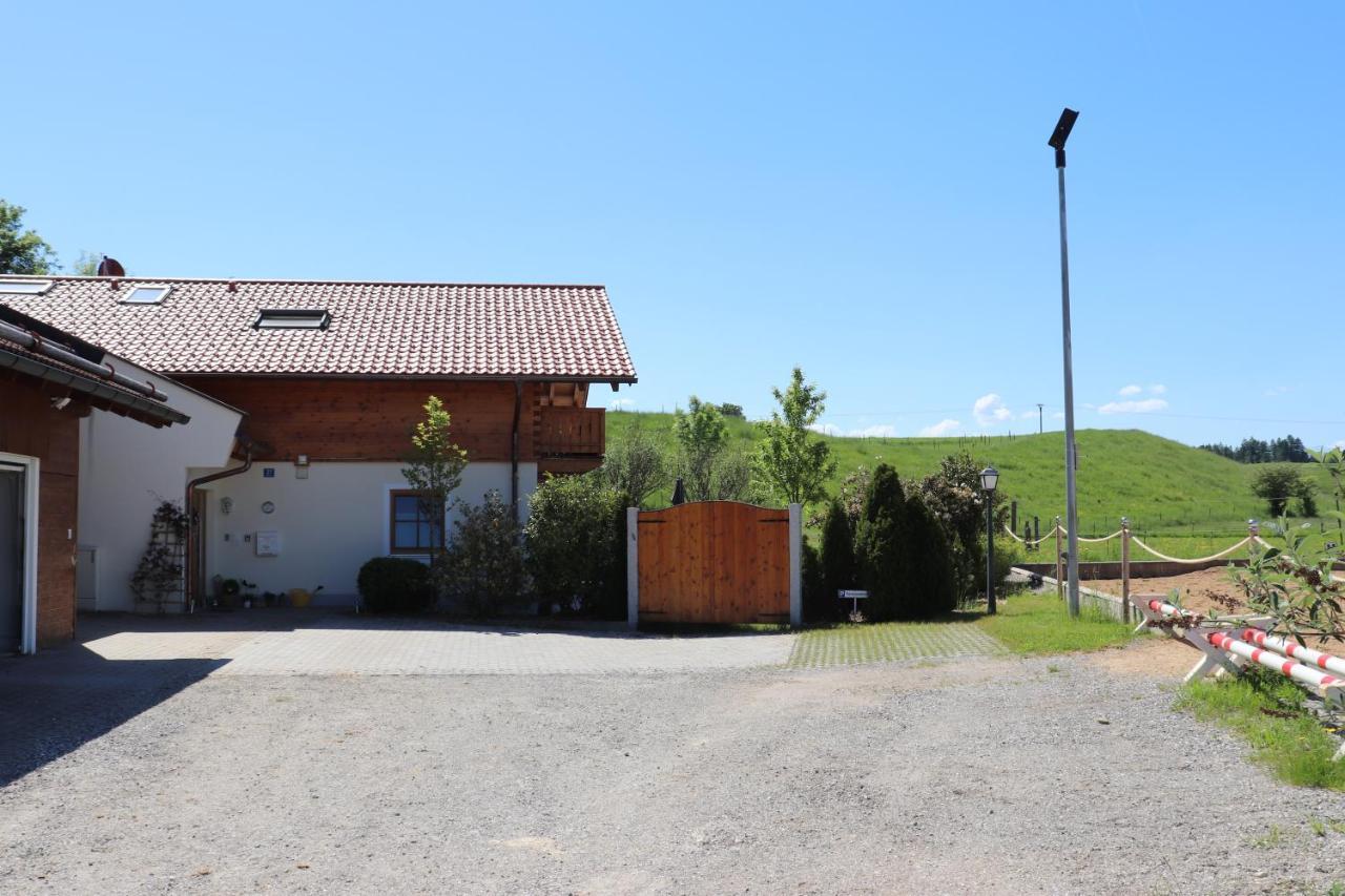 Ferienwohnung Pferdehof Pankratz Iffeldorf Buitenkant foto